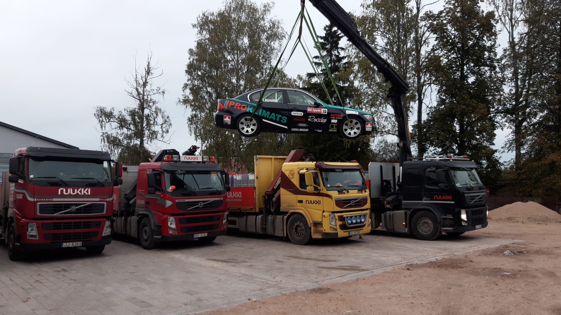 AUTO MN manipulatori darbā